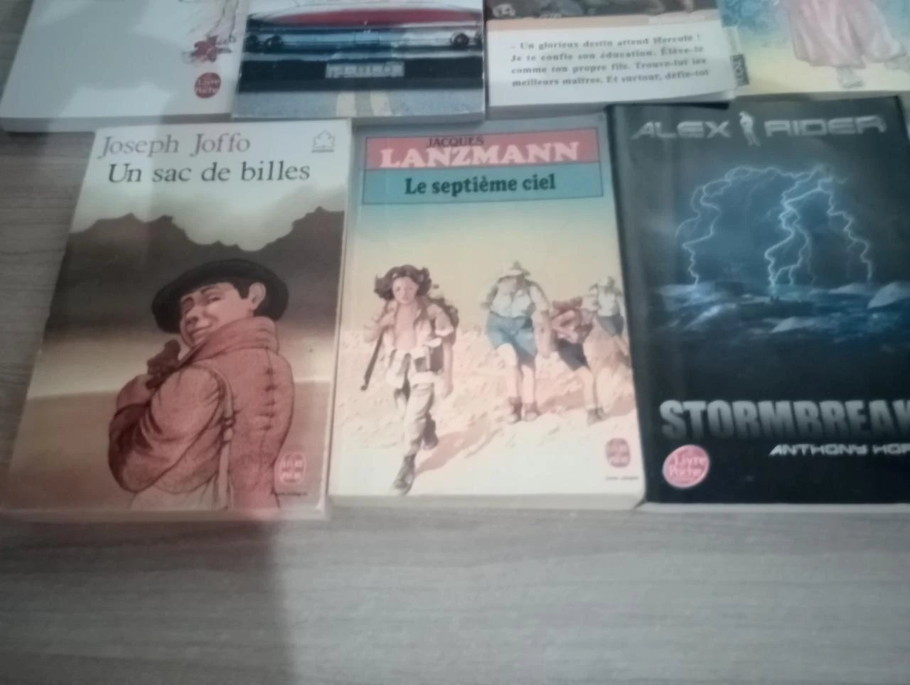 Lot de 10 livres de poches divers (2.99 les 10)(38) – photo 4